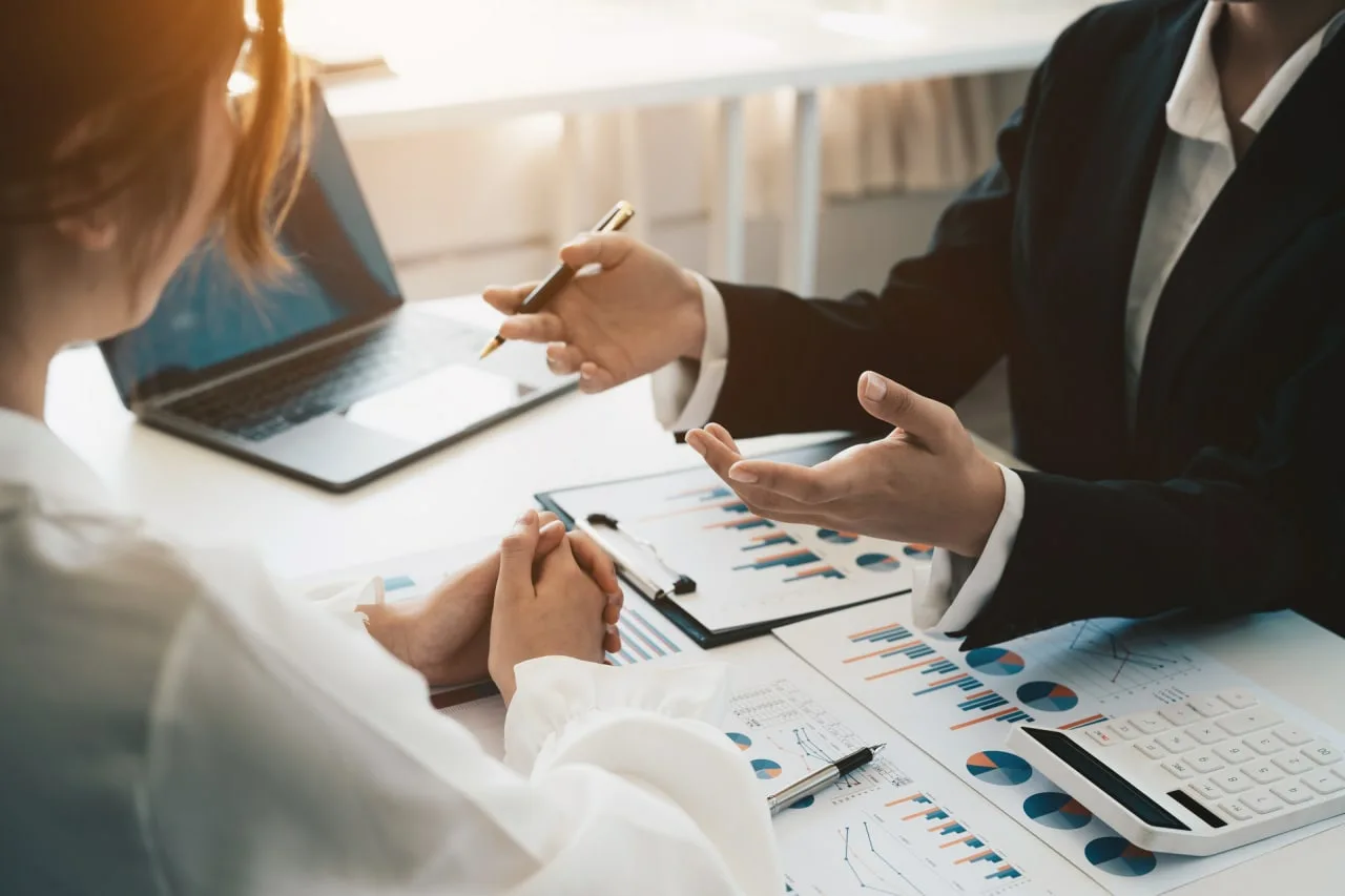 Navigating Regulatory Complexities in Modern Business Banking